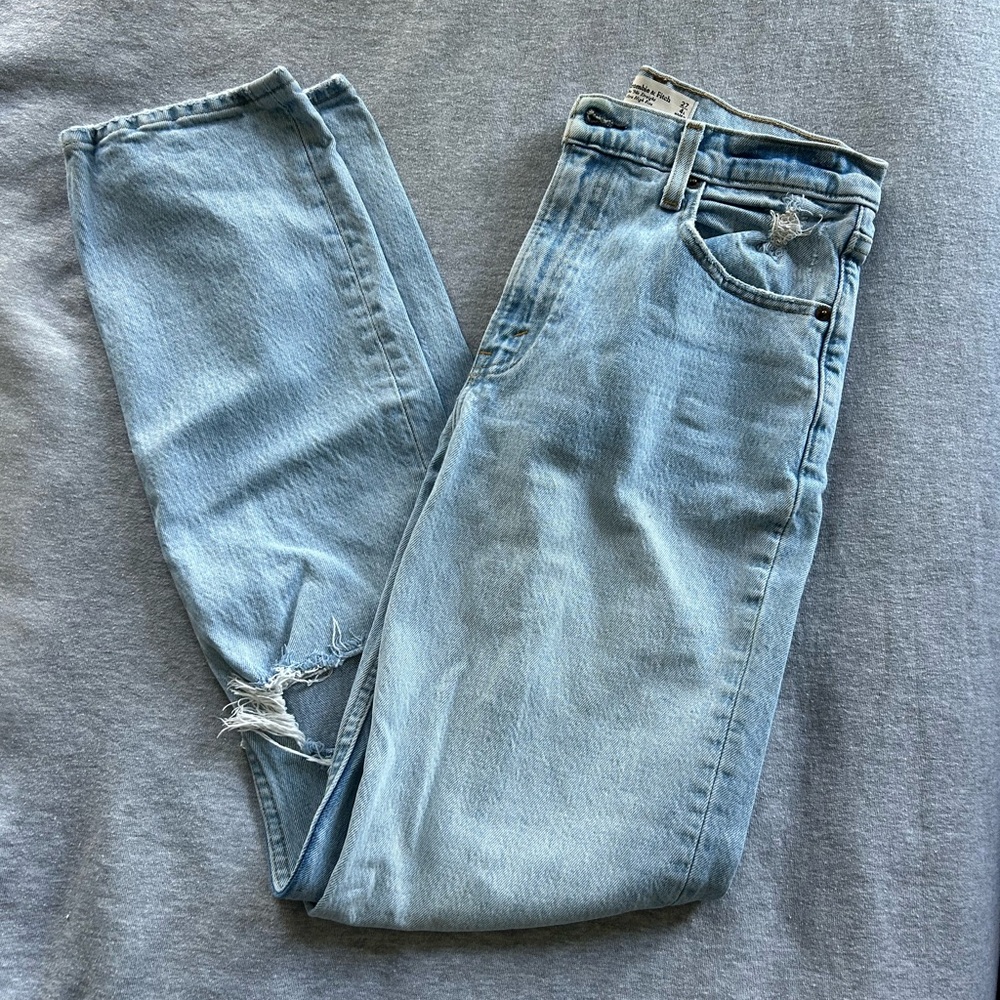Abercrombie Light Wash Distressed High-Rise 90s Straight Jeans